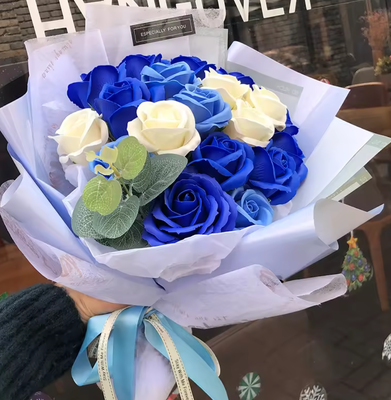 Ein guter Preis. Valentinstag Seife Blume künstliche Rose Handgemachte Bouquet kreatives Geburtstagsgeschenk Online