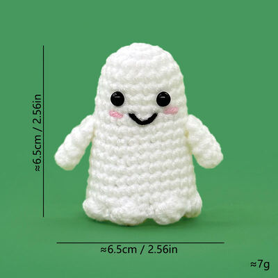 Ein guter Preis. Großhandels-OEM-kundenspezifische Halloween-Häkelgeist-Puppe, handgemachte gestrickte positive Geist-Amigurumi mit Hexenhut und lustiger Nachrichtenkarte Online