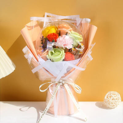 Ein guter Preis. Weicher, moderner, handgefertigter Rosenstrauß aus Seife, Standardgröße, festliches Geschenk für Geburtstag, Hochzeit, Sommerurlaub, Dekoration Online