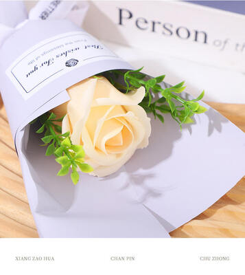 Ein guter Preis. Klassische handgefertigte realistische Spitzen-Mini-Seifen-Rosenstrauß 23*9cm Mehrfach-Valentinstags-Künstliche Blume Großhandelsgeschenk Online
