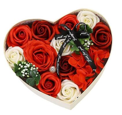 Ein guter Preis. Großhandel Handgemachte Valentinstag Seife Geschenk Großhandel Custom Logo Verpackung Seife Geschenk mit mehreren Farben Auswahl Online