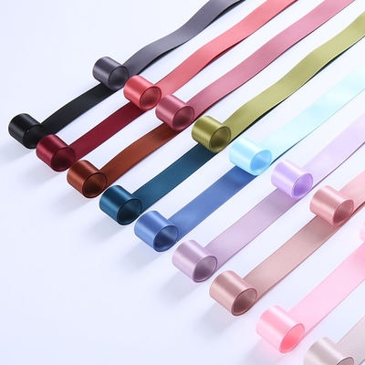 Ein guter Preis. 1 Zoll doppeltes mit Seiten versehenes Yard-Satin-Band des Grosgrain-Geschenk-Verpackungs-Band-25mmX50 Online