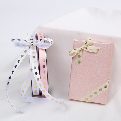 Ein guter Preis. Verpackungs-Herz-Muster-Satin-Band-Rollengrosgrain-Band des Geschenk-10mmX45Yards Online